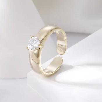 2022 NOVÉ Módne Prstene Pre Ženy Silverly Oslňujúci CZ Srdce Láska Svadobný Dar Prsty Šperky Veľkoobchod