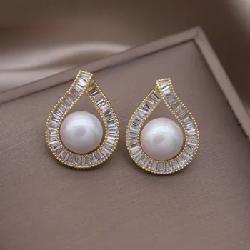 Kórejský Nový Dizajn a Módne Šperky 14K Zlata pokovované Meďou Nastaviť Zirkón Drop Pearl Náušnice Elegantné dámske Večerné Príslušenstvo