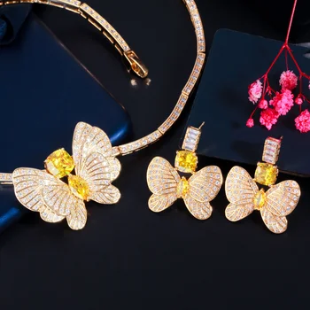 CWWZircons Veľký Motýľ CZ Svadobné Choker Náhrdelníky Náušnice Svadobné Kolekcie Nastaviť Afriky Dubaj Zlatá Farba Bižutérie T535